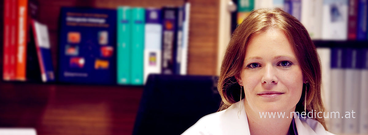 Dr. Katharina Salehi